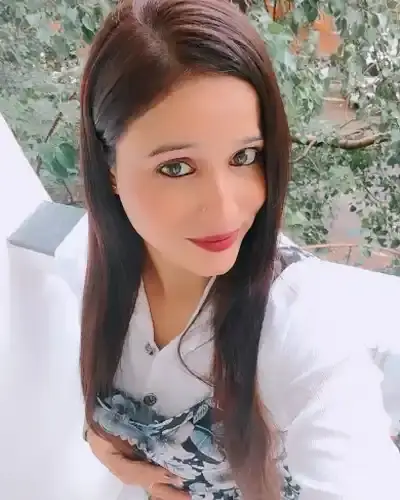 Call Girls in Lutyens Bungalow Zone